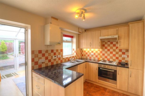 St Marys Road, Evesham - Photo 1
