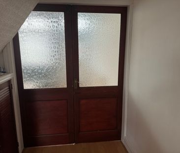 3 Bed Terraced House, Leicester, LE4 - Photo 2