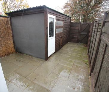 3 bedroom terraced house to rent - Photo 5