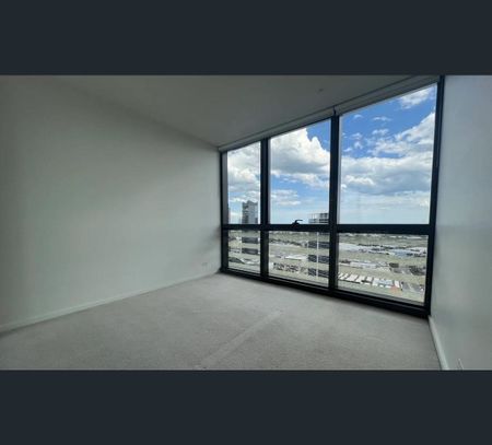 2804N/889 Collins Street, Docklands, Vic 3008 - Photo 2