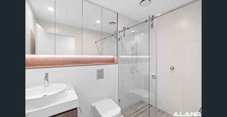 Spectacular North Facing Two Bedroom with Lush Green Outlook - Photo 2