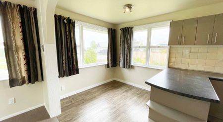 Bishopdale Beauty! - Photo 2