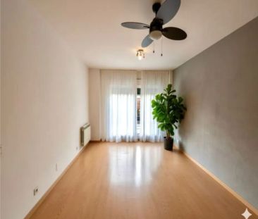 Alquiler de piso en Calle Simone de Beauvoir - Foto 3