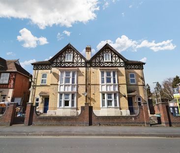 Park End Road, Gloucester - Photo 3