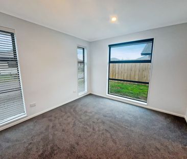 4 Piwakawaka Lane, Pegasus Waimakariri 7612 - Photo 1