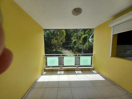 Location Appartement 3 pièces 63m² LE GOSIER 97190 - Photo 3