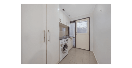 Modern Living at Its Best in Craigieburn's Premier Locale! - Photo 4