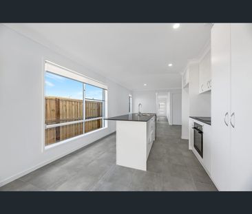 4 Tievine Lane, Caboolture, Qld 4510 - Photo 1