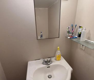 49 Sandmere Avenue #Bsmt - Photo 6