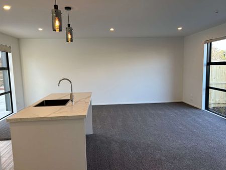 Modern property in prime location - Photo 4