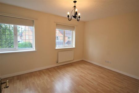 3 bedroom detached house to rent - Photo 4