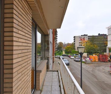 Appartement te huur met 2 slaapkamers in Anderlecht - Photo 2