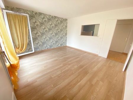 T2 Montigny-le-Bretonneux 41 m² - Photo 4