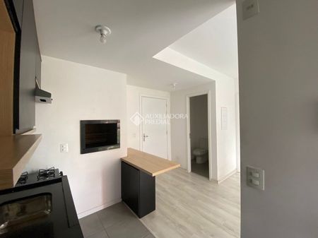Apartamento com 1 quarto e 42m² para alugar em Central Parque, Porto Alegre. - Photo 2