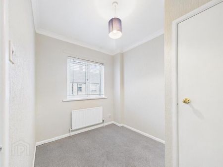 24 York Parade, Belfast, BT15 3QZ - Photo 3