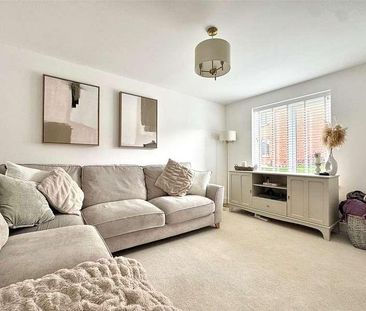 Boyce Drive, Tongham, Farnham, Surrey, GU10 - Photo 2