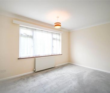 3 bedroom detached bungalow to rent - Photo 6