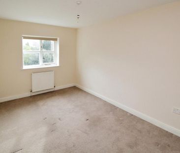 2 bedroom end of terrace house to rent - Photo 6