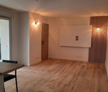 Location Appartement 2 pièces 55m² TASSIN LA DEMI LUNE 69160 - Photo 5