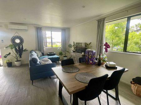 9A Taioma Crescent, Te Atatu Peninsula - Photo 5