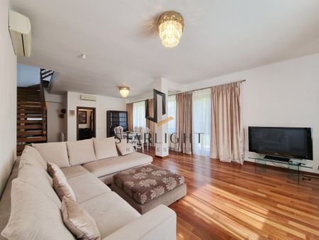 British School Pipera | Rent 4 bedroom villa & garden - Fotografie 2