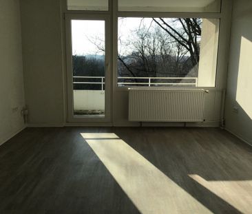 Tolle 3-Raum-Wohnung mit 2 Balkonen! - Photo 1