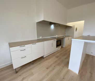 Location Appartement 3 pièces 82m² CASTELNAUDARY 11400 - Photo 6
