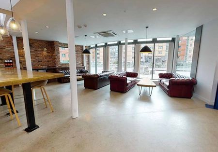 Silver En Suite - Photo 3