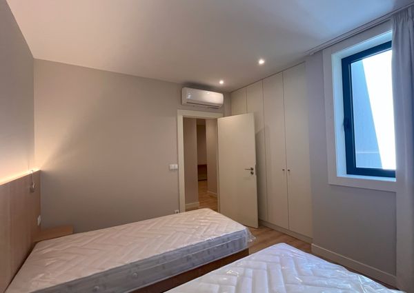 Apartamento T3 com Terraço no Centro do Porto