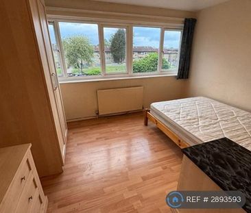 5 bedroom terraced house to rent - Photo 2