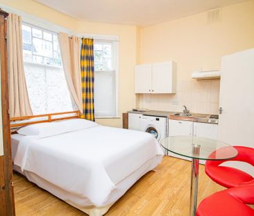 Studio to rent - Photo 5