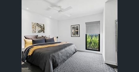 Executive Serviced Accommodation for up to 8 guests - Photo 3