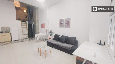 valencia, Valencian Community 46014 - Photo 5