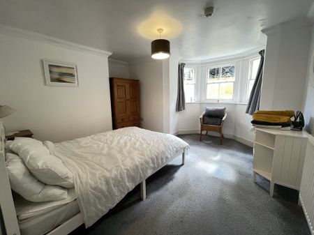 Camperdown, Great Yarmouth - Photo 3