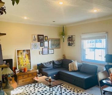 1 Bed Flat, Buckingham Place, BN1 - Photo 4