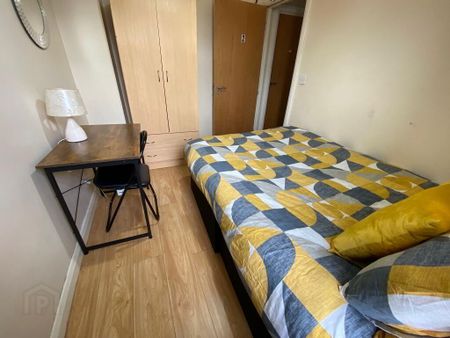 Balfour Avenue, Room 2, All Bills Included, Belfast, BT7 2FH - Photo 2