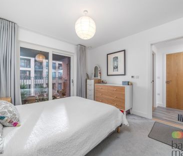 Lismore Boulevard, London - Photo 5