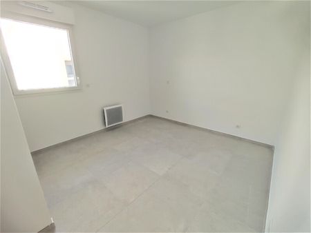 Location Appartement 3 pièces 61m² SERIGNAN 34410 - Photo 2