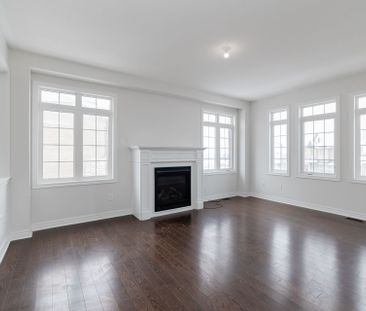 For Lease - 9 Janes Crescent, New Tecumseth, Ontario - Photo 3