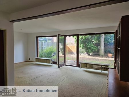 M 08 LESUM -renovierungsbedürftiges Reihenmittelhaus mit einer Garage in ruhiger Lage - Photo 3