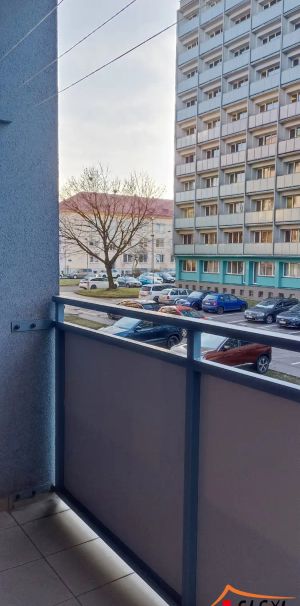 Pronájem bytu 1+kk, 30 m - Fotografie 1