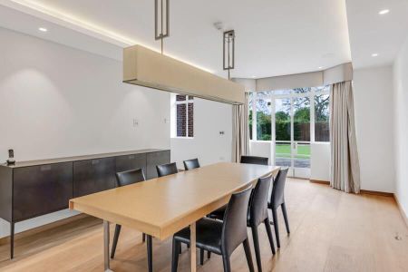 6 Bedroom House To Let - Photo 5