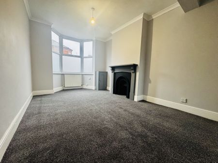 Cromwell Road, Rushden - Photo 2