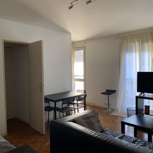 T1 - Photo 2