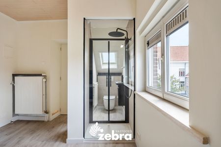 Gerenoveerd duplexappartement in het hartje van Tielt! - Photo 5