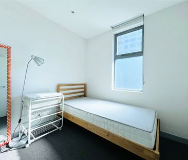 601/53 Batman Street - Photo 3