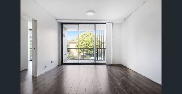 Modern 2 bedroom Apartment - Photo 1