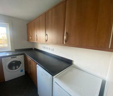 3 bedroom maisonette to rent - Photo 3