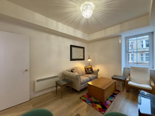 1 bedroom flat to rent - Photo 1