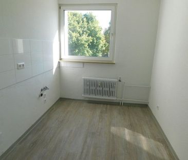 Achtung sofort einzugsbereite Wohnung mit großem Balkon! Ideal als ... - Photo 5